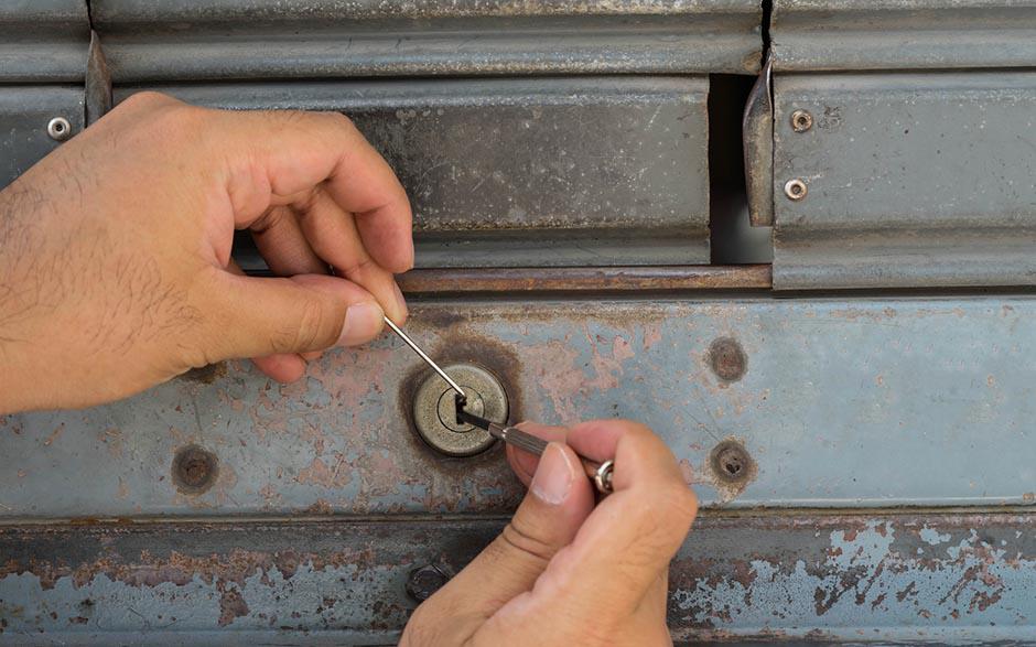 serrurier assistance dépannage serrurerie Villeneuve-le-Roi